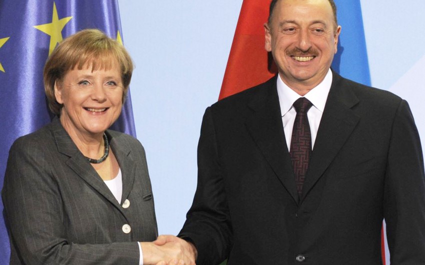 Prezident İlham Əliyev Angela Merkelə təbrik ünvanlayıb