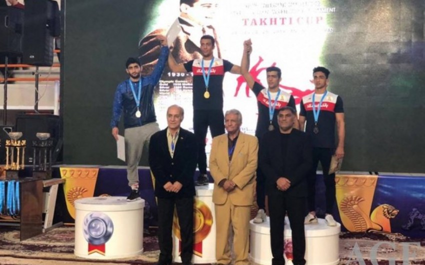 Azərbaycan güləşçiləri “Təxti kuboku”nda 3 medal qazanıblar