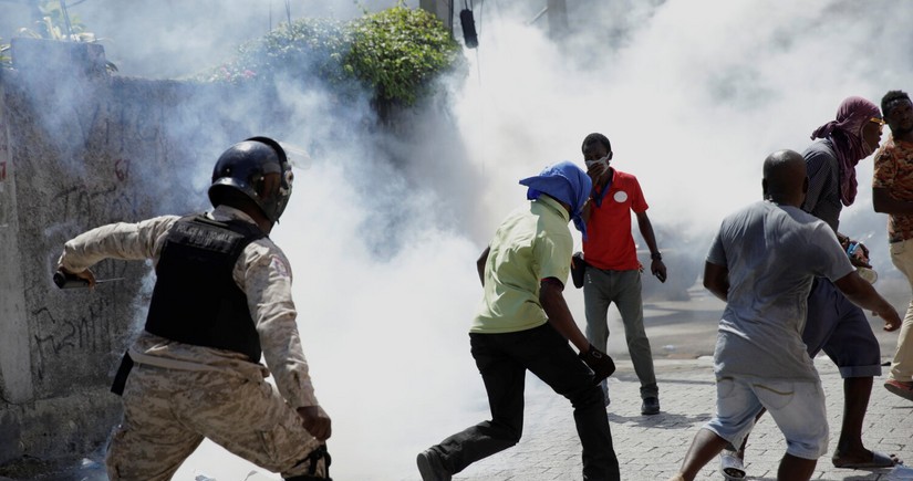 AFP: Haitidə məhbusların kütləvi şəkildə qaçması zamanı 10 nəfər ölüb