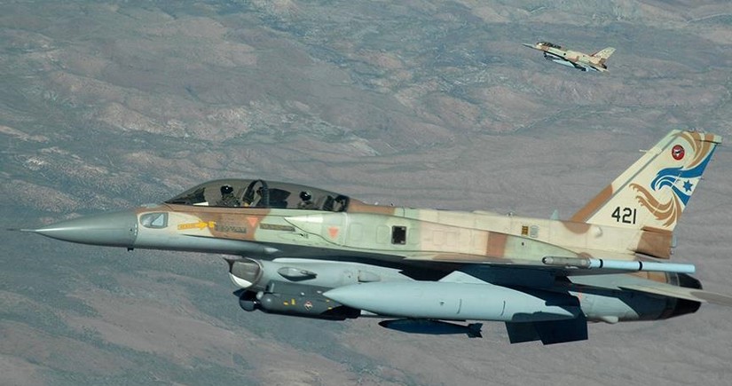 ЦАХАЛ сообщил об атаке Израиля на военные объекты Хезболлах в Ливане