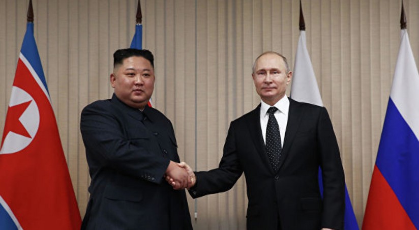 Kim Jong UN gifts Putin a sword | Report.az