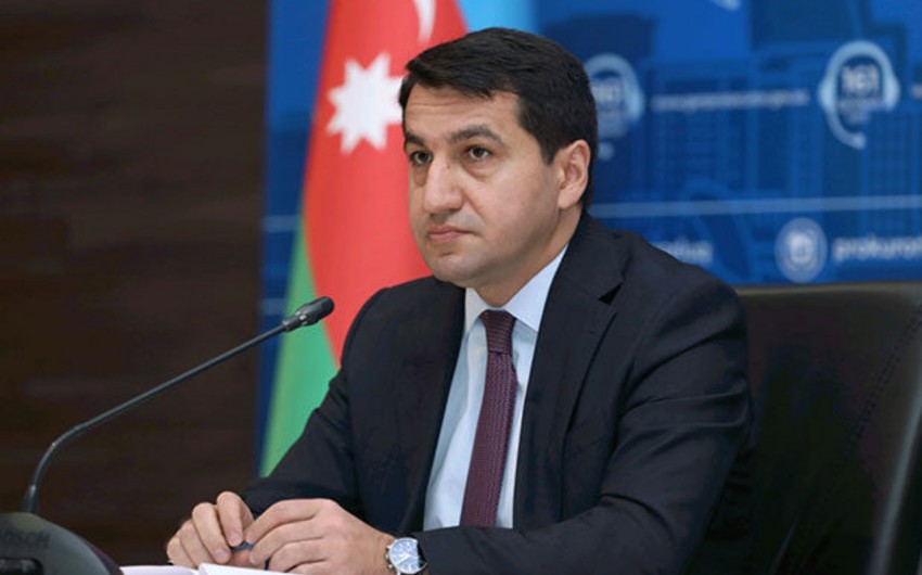 Хикмет Гаджиев: Для Азербайджана военные действия позади - мы восстановили территориальную целостность 