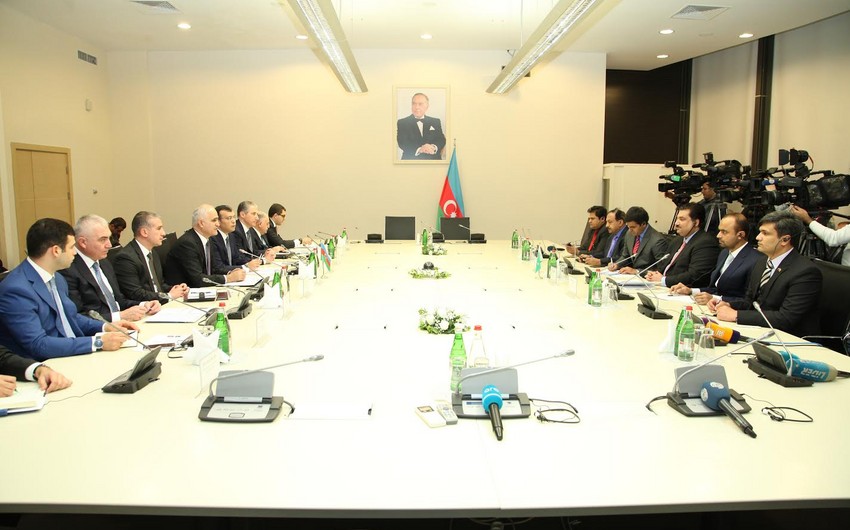 Pakistan offers 5 years economic cooperation plan with Azerbaijan