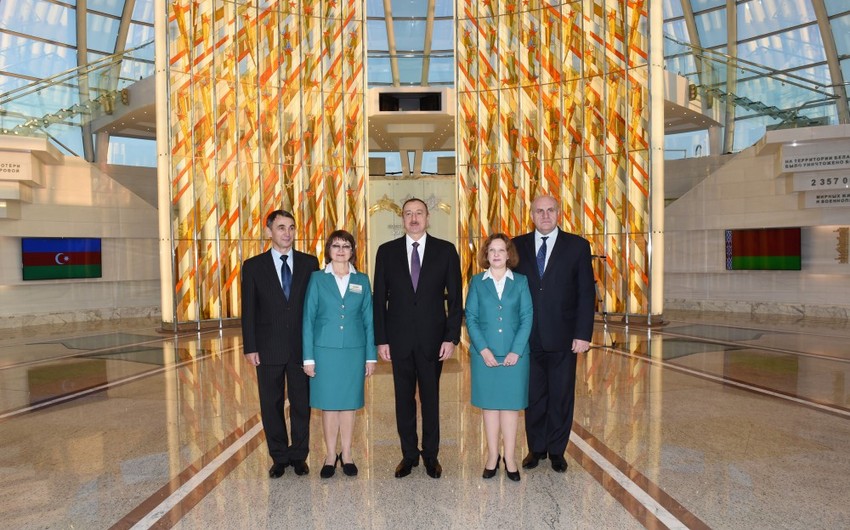 ​Президент Ильхам Алиев ознакомился с Белорусским музеем истории Великой Отечественной войны