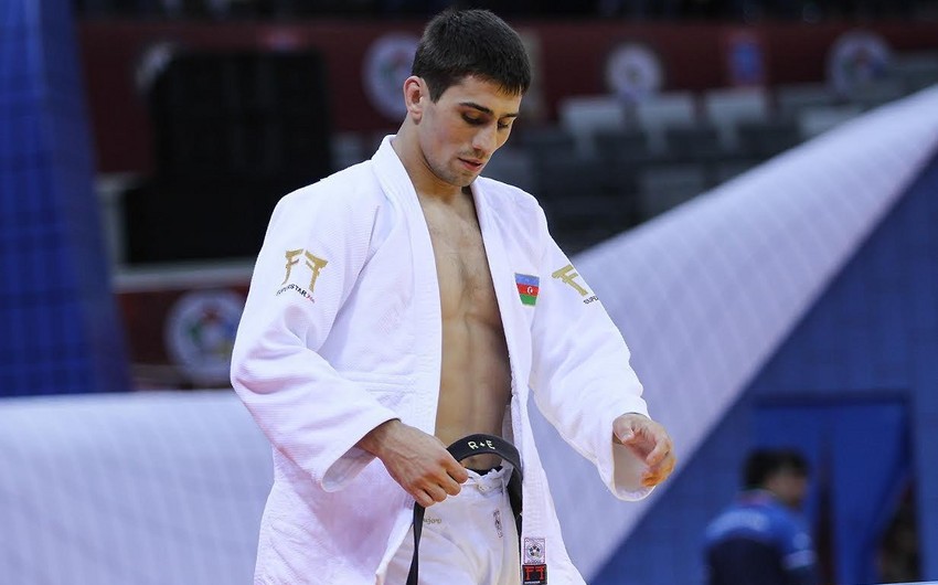Rüstəm Orucov bürünc medal qazandı -