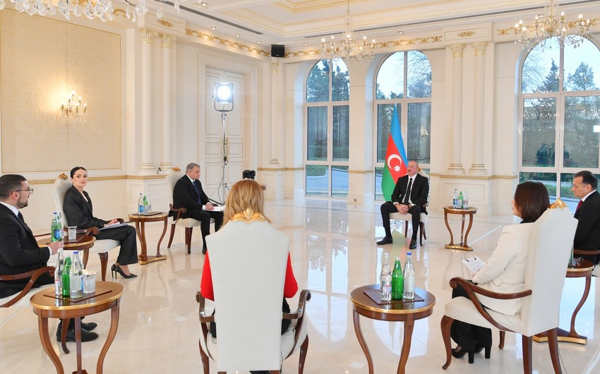 Prezident İlham Əliyev yerli televiziya kanallarına müsahibə verib - YENİLƏNİB