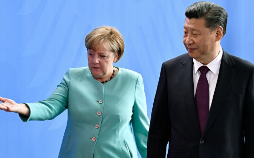 Меркель и Си Цзиньпин обсудили итоги Берлинской конференции по Ливии