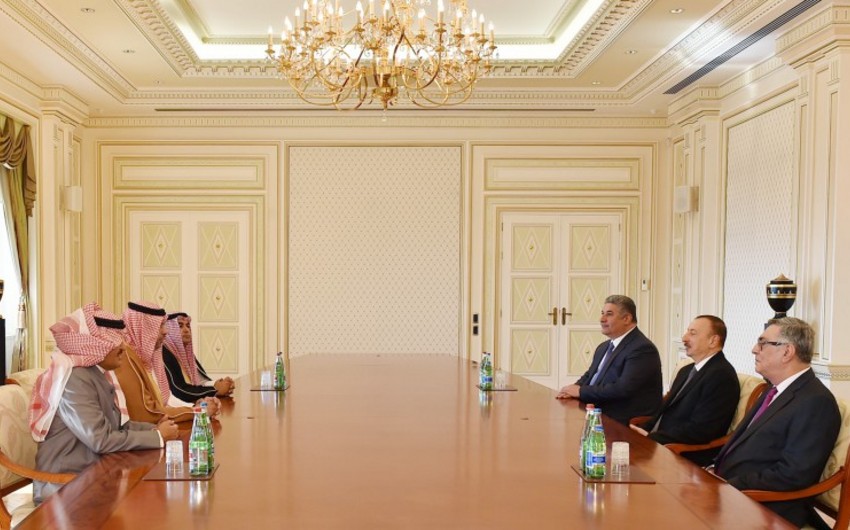 Azerbaijani President receives delegation led by Islamic Solidarity Sports Federation's president
