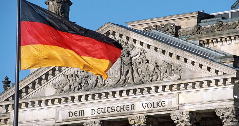 Германия намерена увеличить военную помощь Украине до €15 млрд