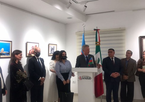 Посольство Мексики организовало в Баку выставку 