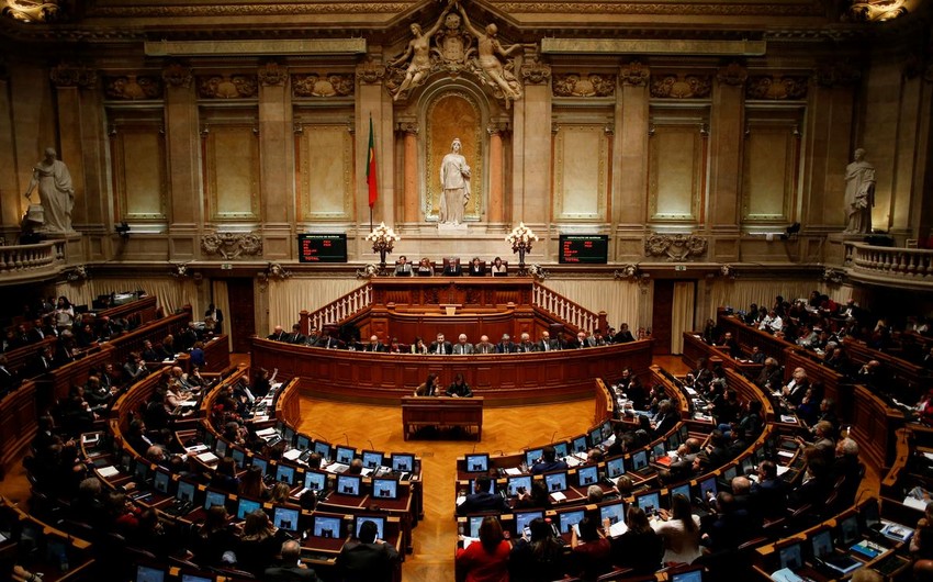 Парламент Португалии одобрил закон о легализации эвтаназии
