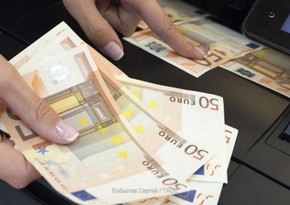 Report: Decline of euro and UK pound will continue