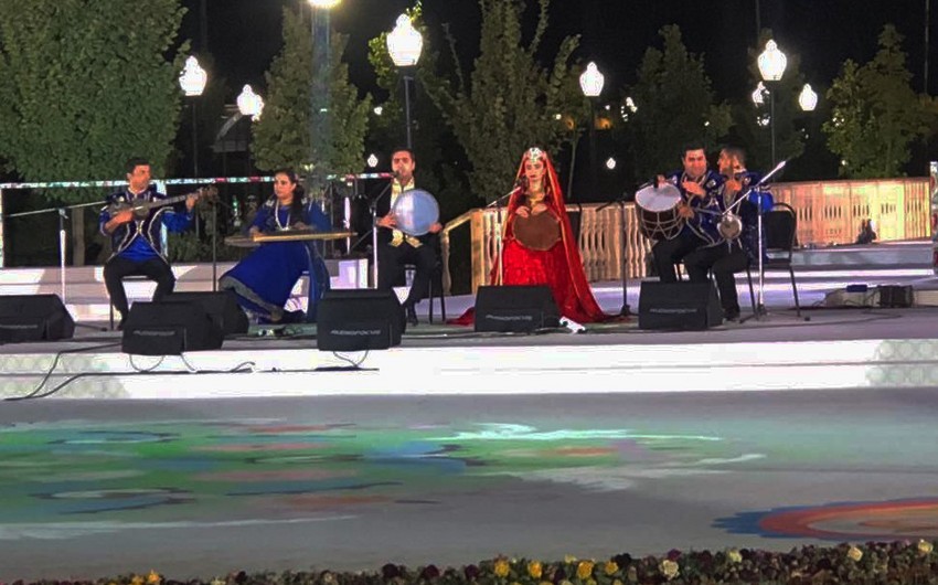 Azerbaijani mugham performers win 10,000 dollars in international competition