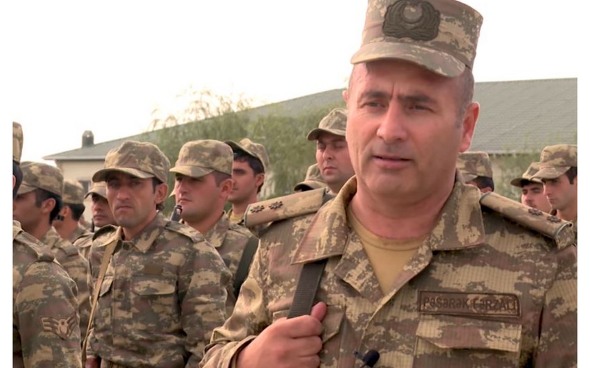 Азербайджанский военнослужащий: Мы ждем приказа, чтобы продвинуться вперед