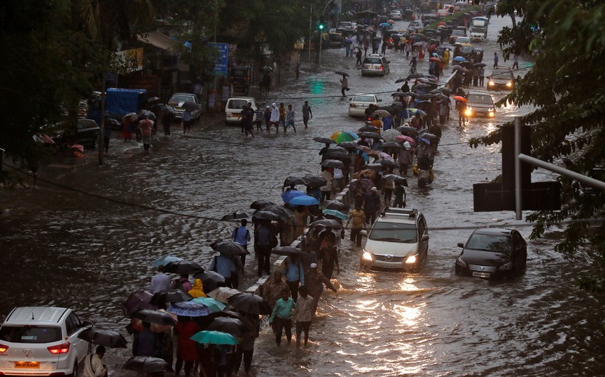 Hindistanda leysan yağışları insan tələfatına səbəb olub