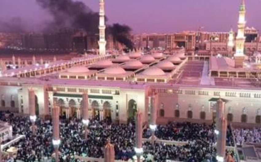 ​Несколько человек ранены при взрыве возле Мечети Пророка в Медине