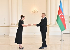 Ilham Aliyev accepts credentials of incoming ambassador of New Zealand