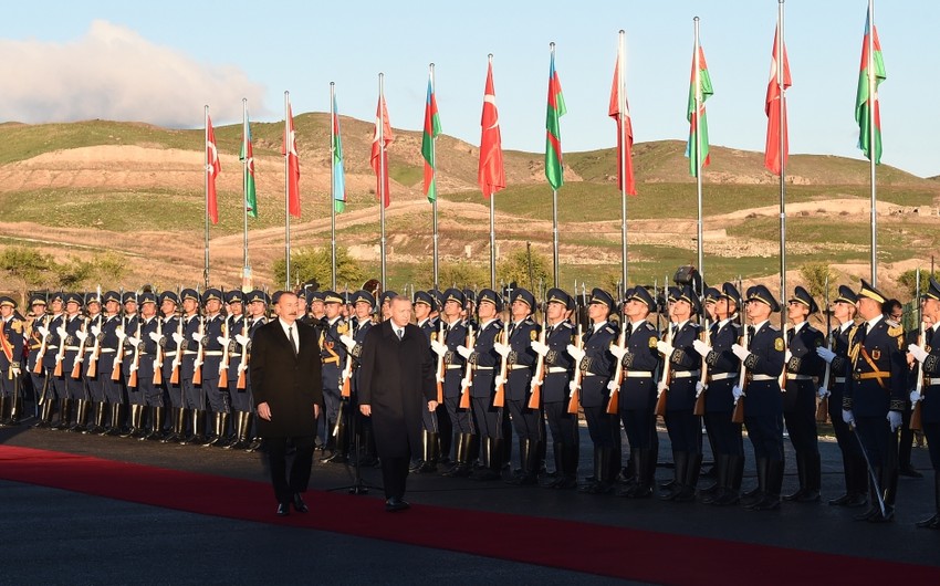 В Зангилане проходит официальная церемония встречи Эрдогана