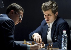 Clash of chess stars ends in dramatic draw