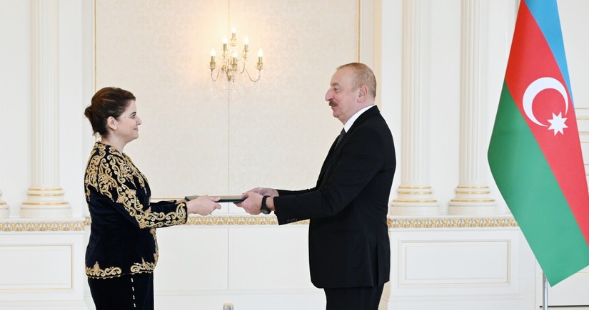 President Ilham Aliyev receives credentials of incoming ambassador of Algeria to Azerbaijan