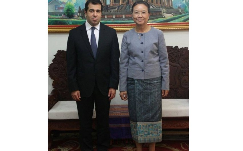 Laos and Azerbaijan discuss education and sports cooperation