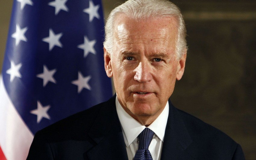 Biden allows foreigners to enter US