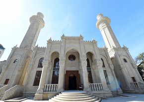 В мечети Джума в Баку совершат первый после ремонта пятничный намаз