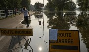 Во время ливней в Париже погиб мужчина