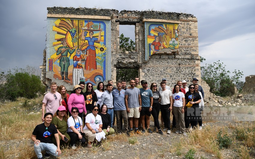 Int’l travelers visit Azerbaijan’s Aghdam