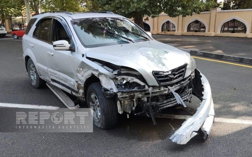 В Мингячевире автомобиль насмерть сбил двух пешеходов