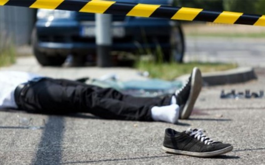 ​В Баку автомобиль сбил 12-летнего мальчика, водитель скрылся с места ДТП