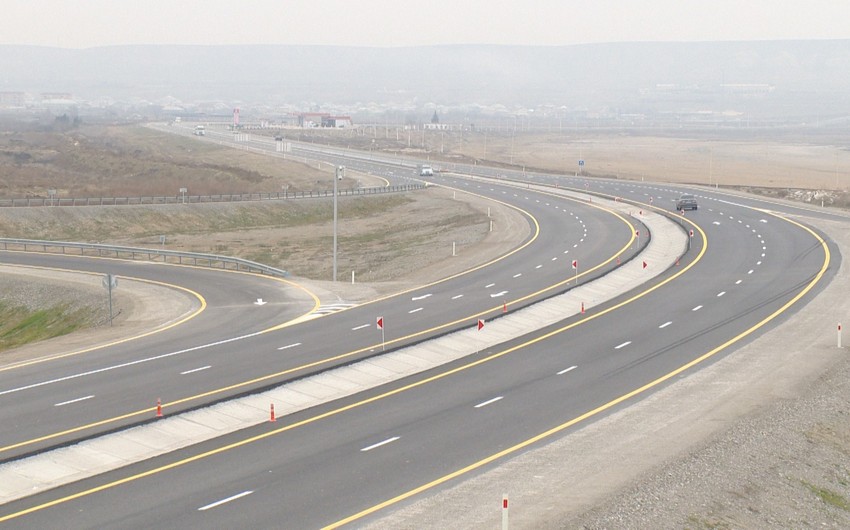 ​На дороге Баку-Гаджикабул-Кюрдямир увеличена предельно допустимая скорость движения