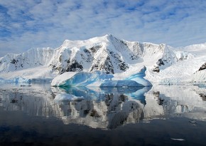 Over 40% of Antarctica's ice shelves lost mass in 25 years