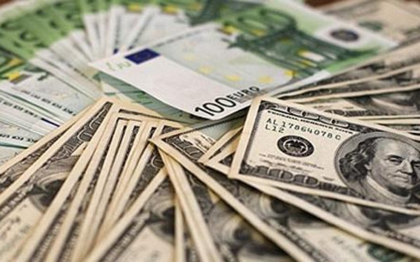 Gürcüstanın valyuta ehtiyatları 34 milyon dollar azalıb