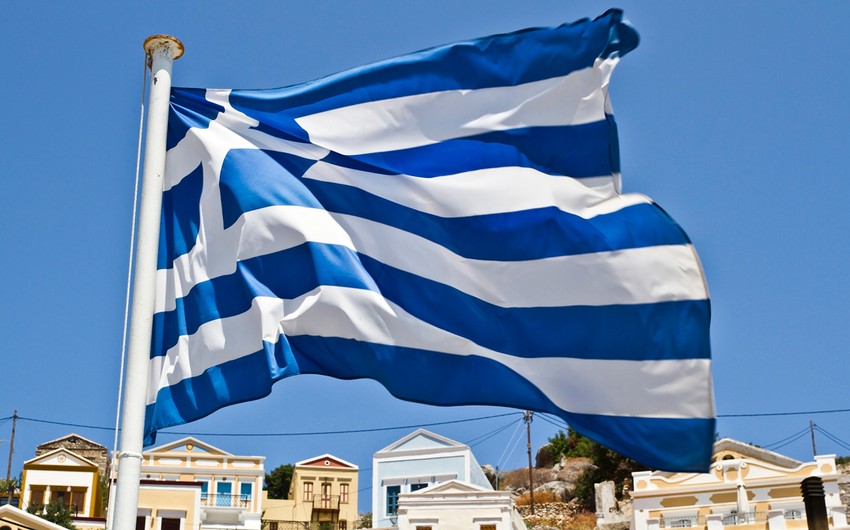 В Греции начали штрафовать невакцинированных пожилых граждан