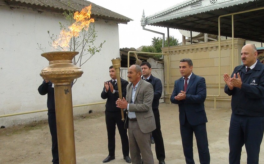 Neftçalanın daha bir kəndinə ilk dəfə qaz verilib