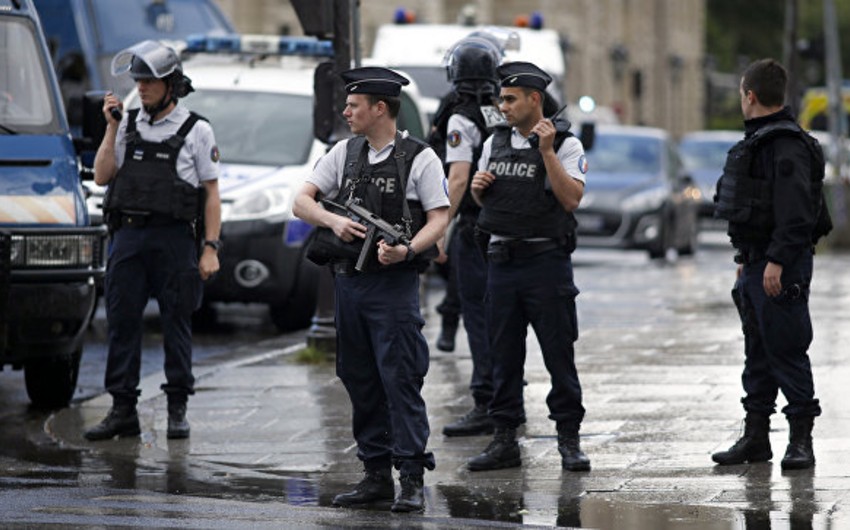 На севере Франции прошла масштабная антитеррористическая спецоперация