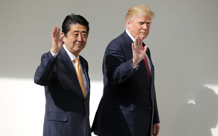 Trump, Abe discuss situation over coronavirus