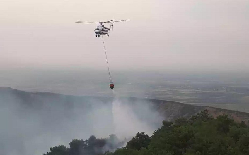 Fire breaks out in area mined by Armenians in Khojavend