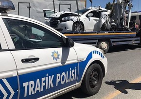 Türkiyəli müğənni Sibel Can İstanbulda yol qəzasına düşüb - FOTO