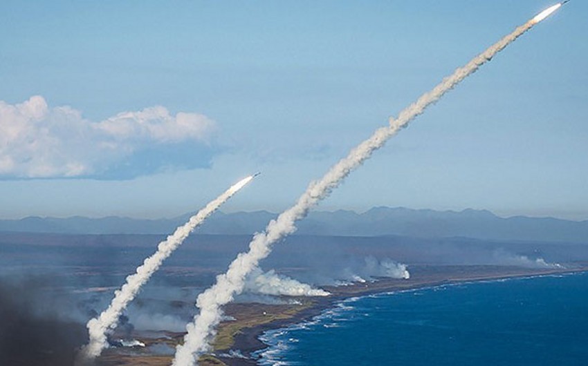 KXDR Yapon dənizinə doğru yaxın mənzilli raket buraxıb