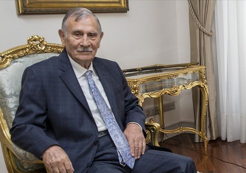 Скончался бывший премьер-министр Турции