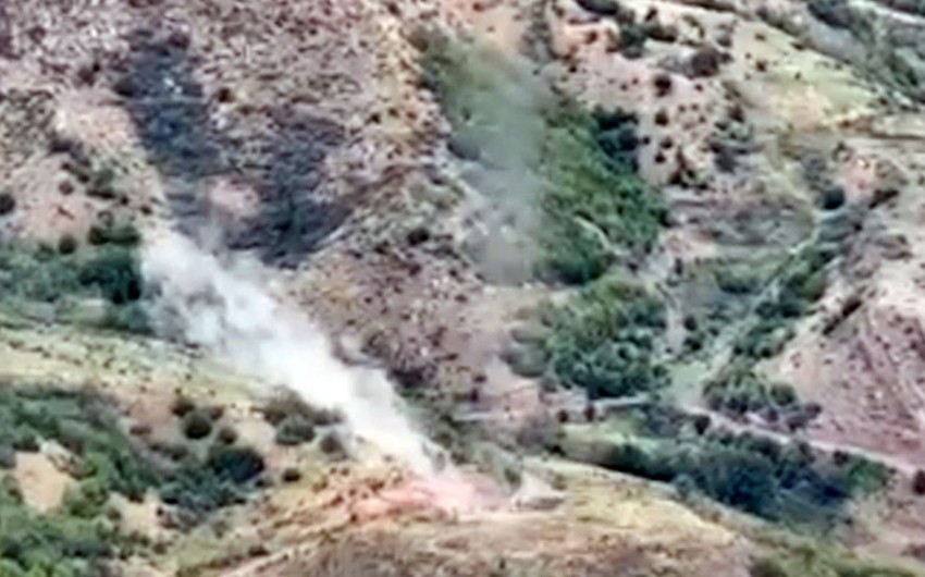 МО: Боевые средства ВС Армении уничтожаются точным огнем в направлении Ходжалинского района и Красного базара