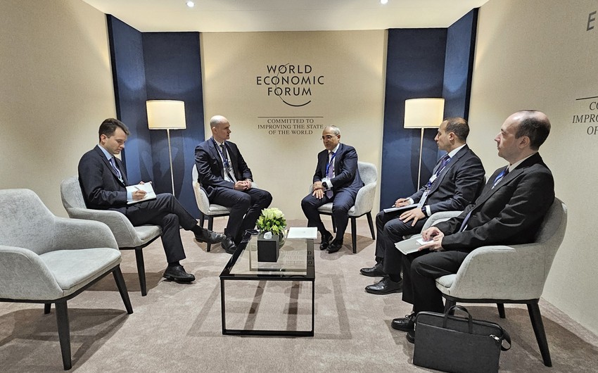 Azerbaijan's economy minister mulls COP29 partnership with WEF chief
