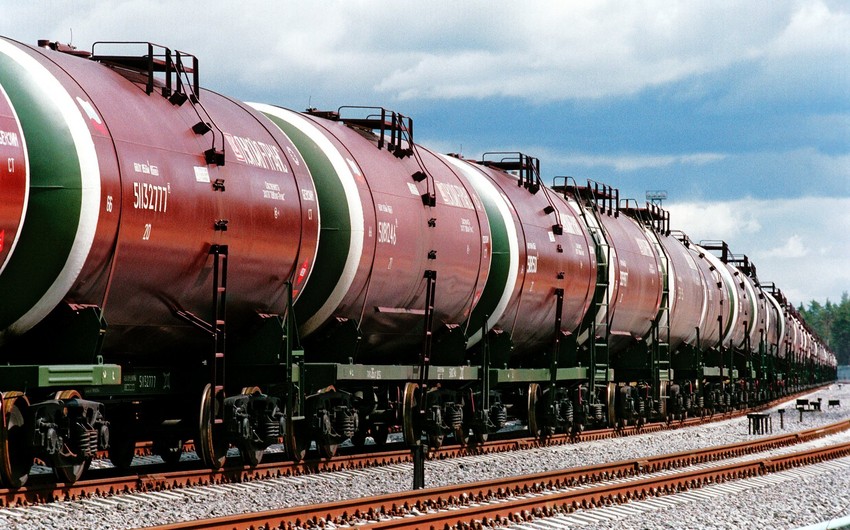 Азербайджан за 11 месяцев экспортировал около 28 млн тонн нефти