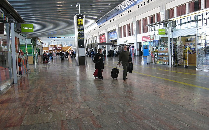 Suitcase containing radioactive material found at Barcelona airport