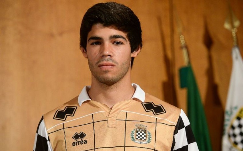 Portuqaliyalı futbolçu 20 yaşında xərçəngdən vəfat edib