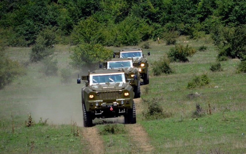 В воинских частях Азербайджанской армии проводятся полевые выходы
