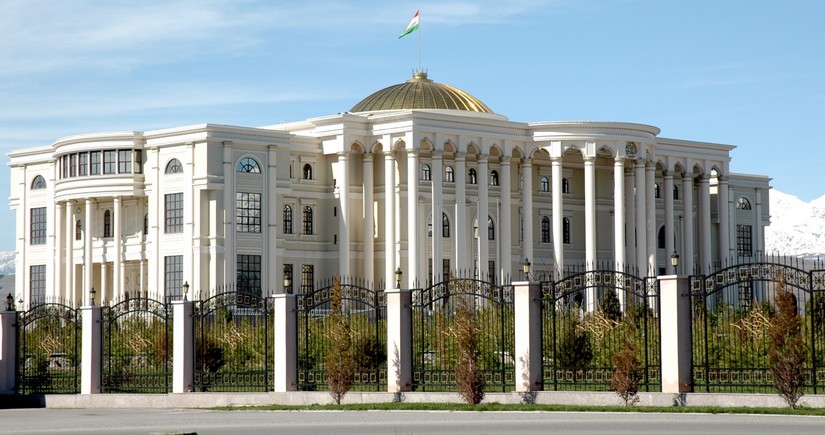 Министры юстиции государств СНГ прибыли в Душанбе