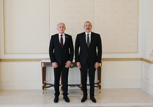 Президент Сербии пригласил Ильхама Алиева с официальным визитом в свою страну